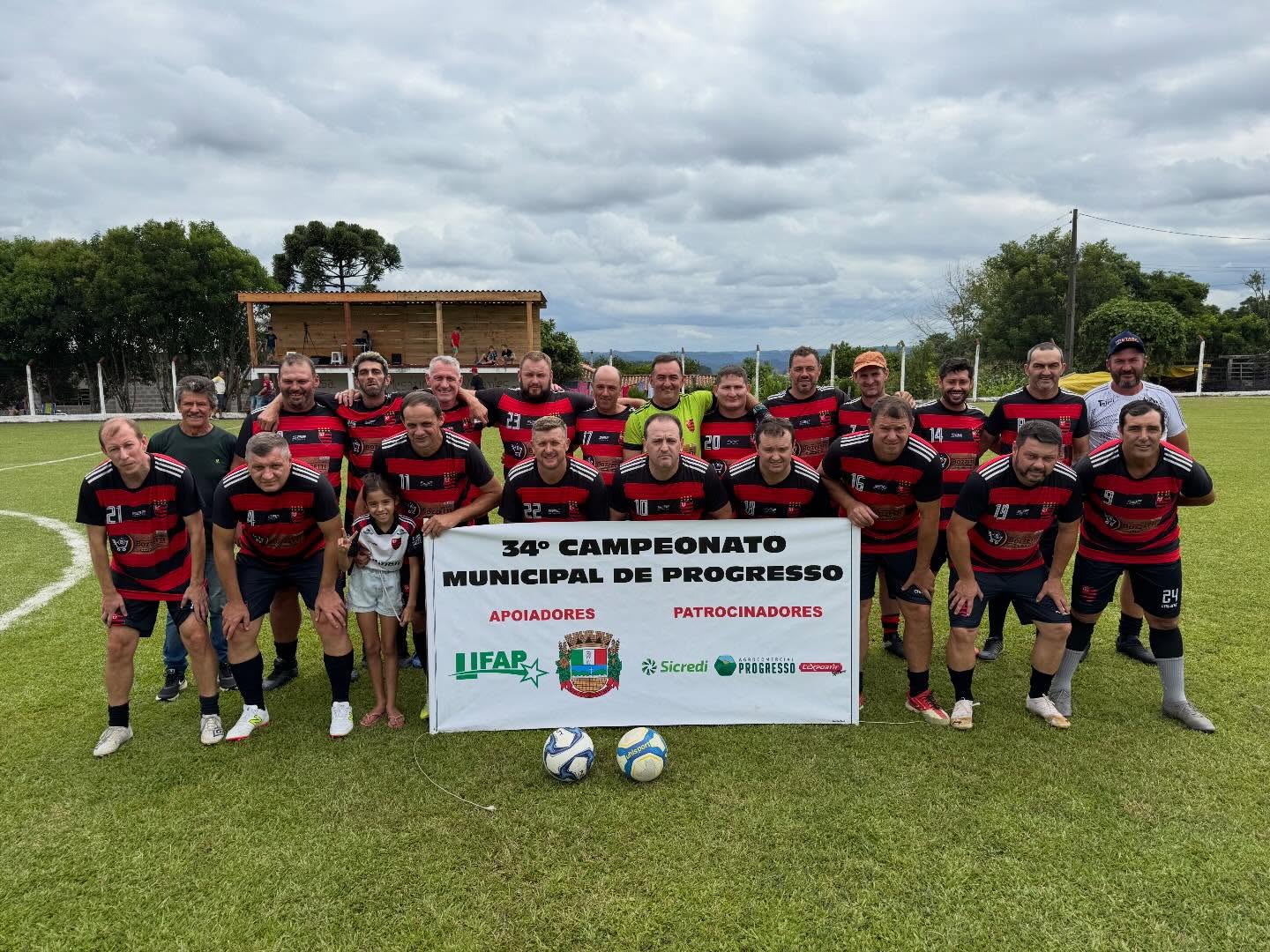 Cruzeiro vence o Internacional por 2 a 0 e garante vaga à próxima fase
