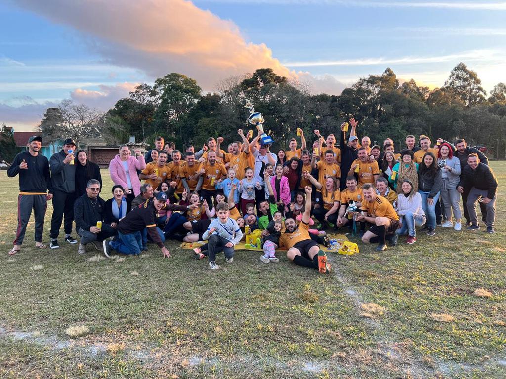 Amizade de Morro Azul é bicampeão do campeonato municipal de veteranos de Progresso