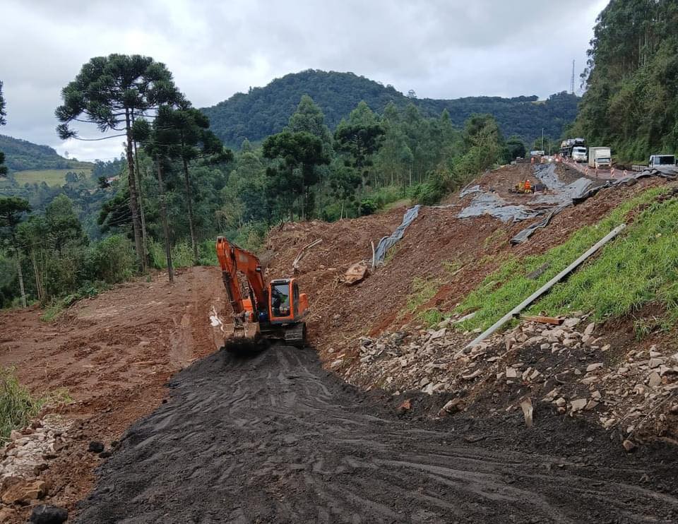 BR 386: Trechos entre a serra de Pouso Novo e São José serão recuperados em até seis meses