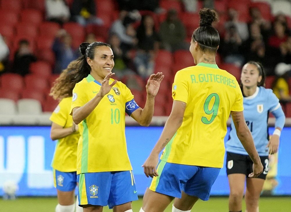 Brasil vence o Uruguai e vai disputar o título da Copa América feminina com a Colômbia