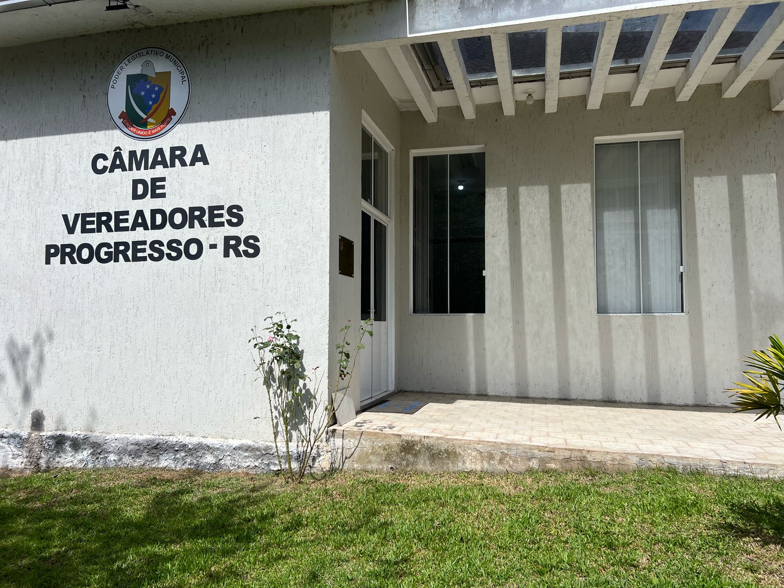 Câmara de Vereadores abre concurso público para o cargo de auxiliar administrativo