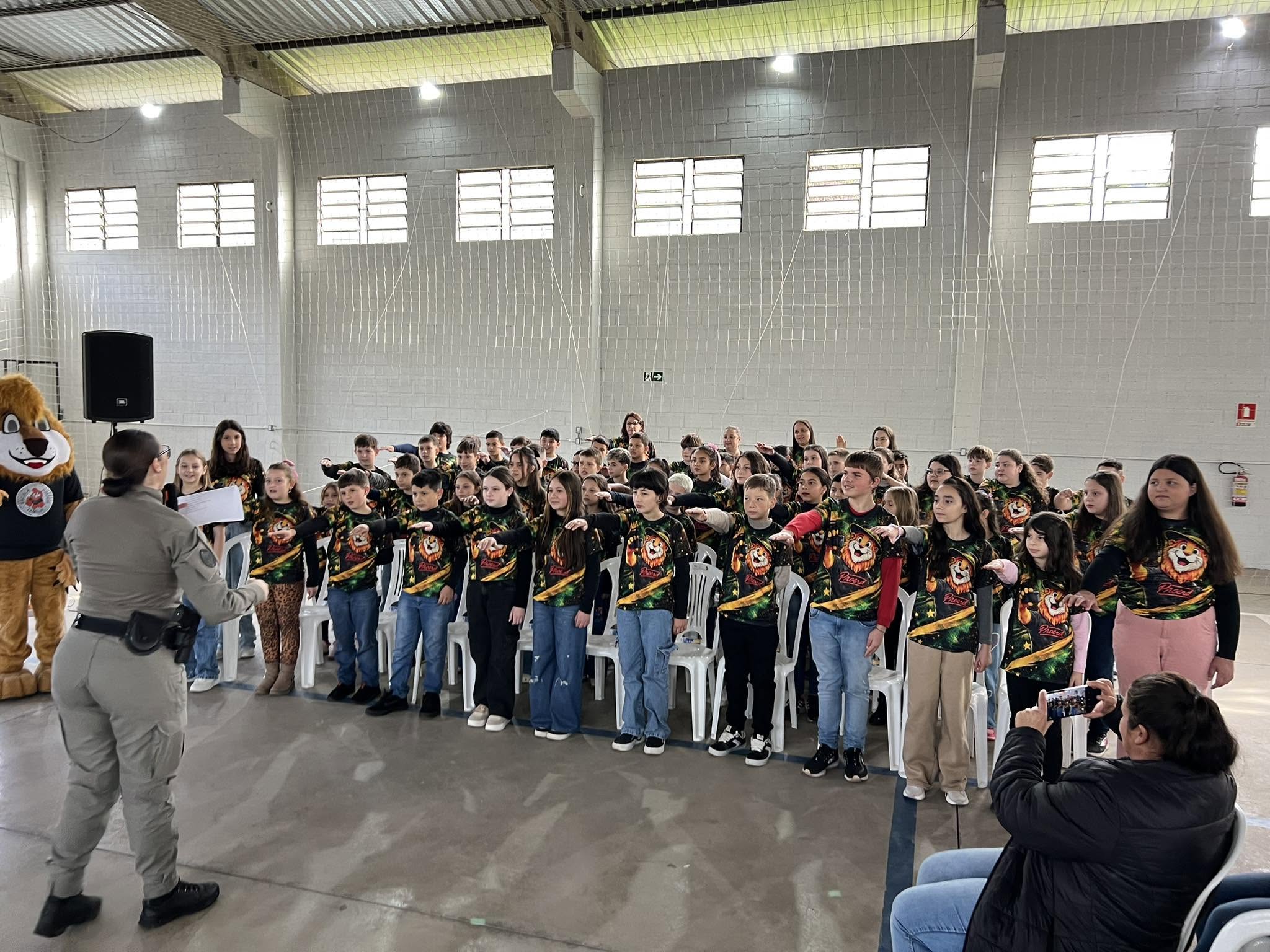 Proerd realiza formatura de 59 alunos em Progresso