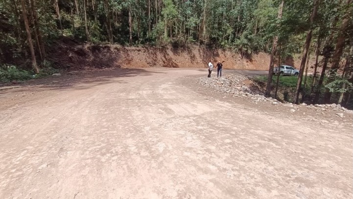 Progresso realiza alargamento da Estrada Geral de Lagoa Dutra à Linha Moisés