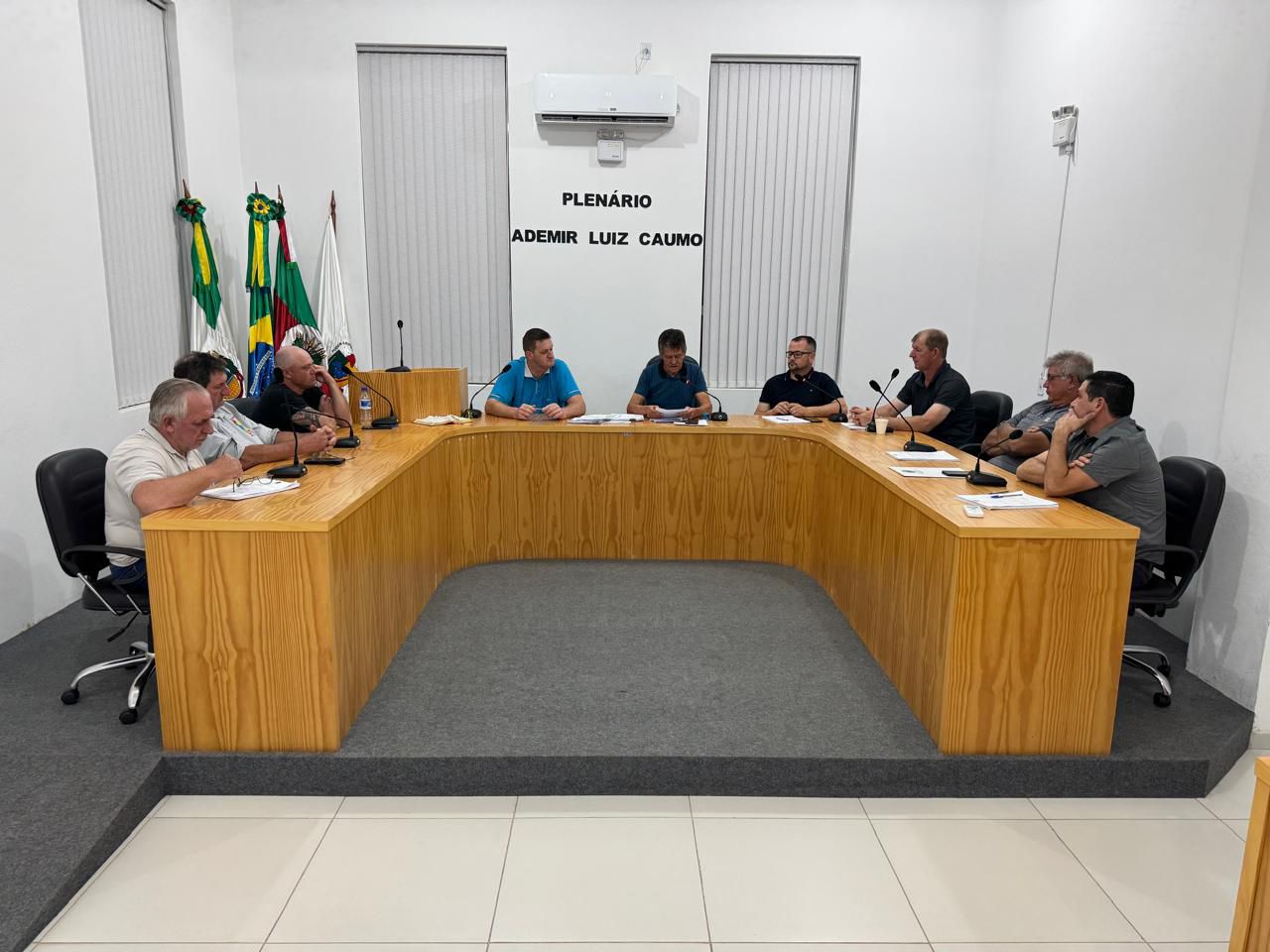 SESSÃO EXTRAORDINÁRIA DA CÂMARA DE VEREADORES DE PROGRESSO EM 11/12/2025.